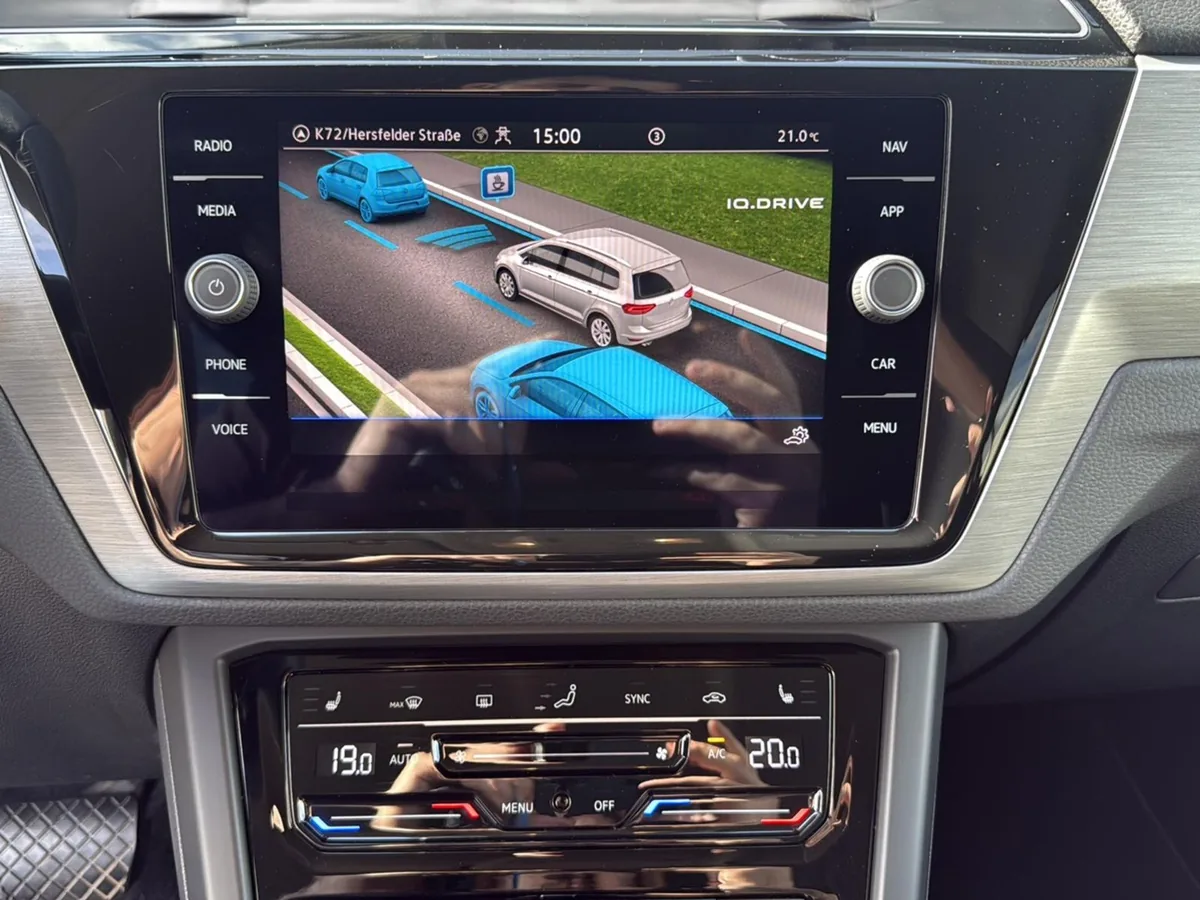 VW Touran – Foto 15