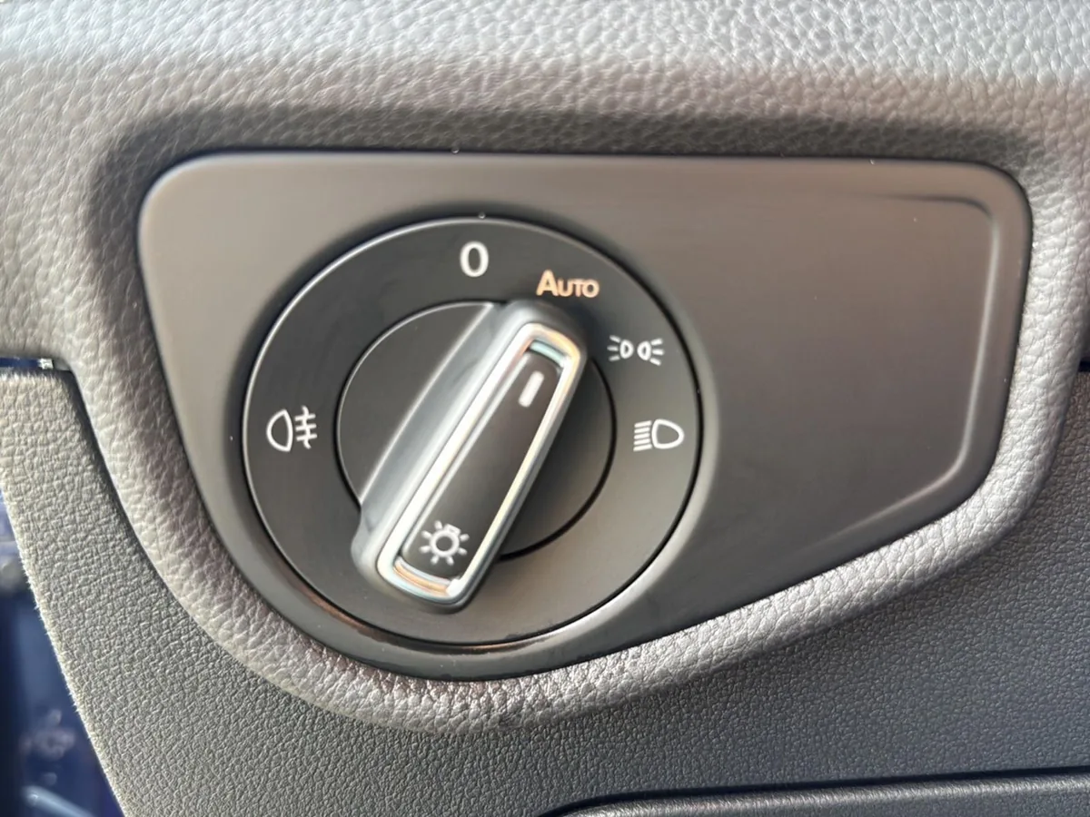 VW Touran – Foto 16