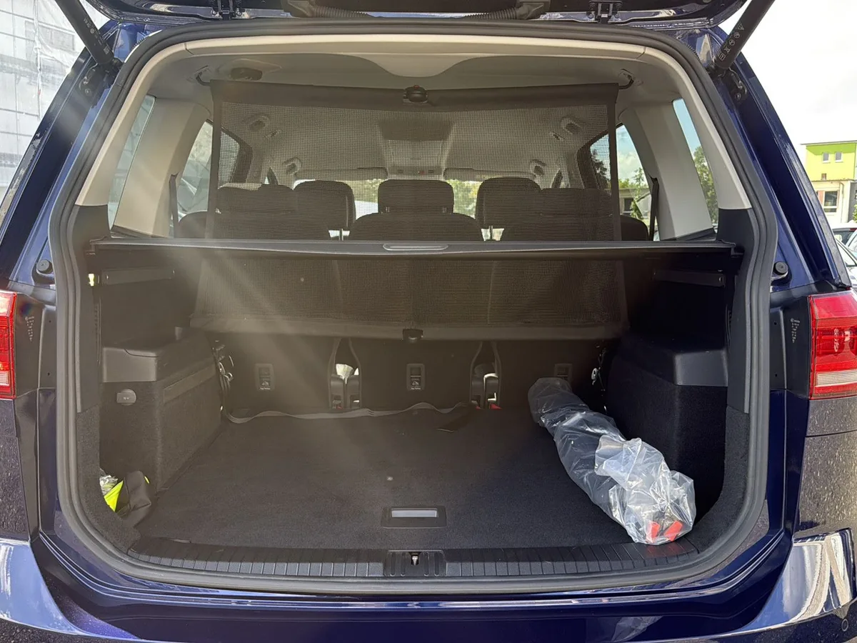 VW Touran – Foto 22