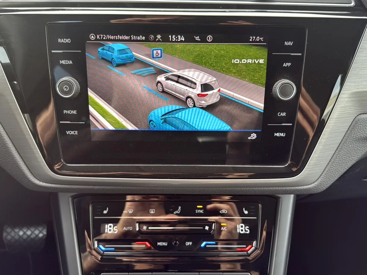 VW Touran – Foto 15