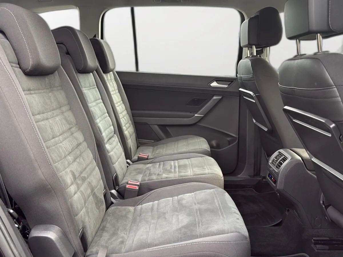 VW Touran – Foto 23
