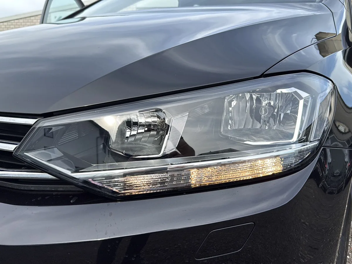 VW Touran – Foto 26