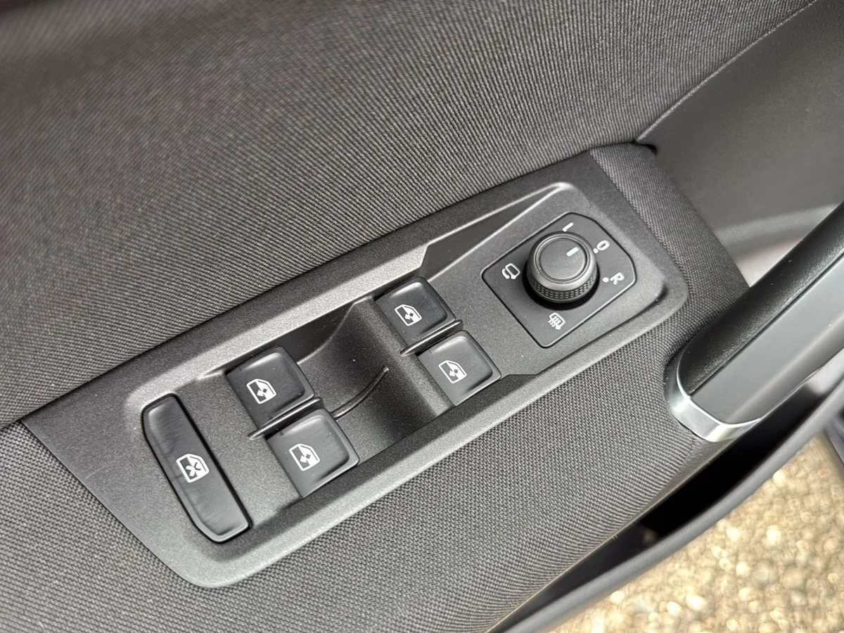 VW Touran – Foto 10
