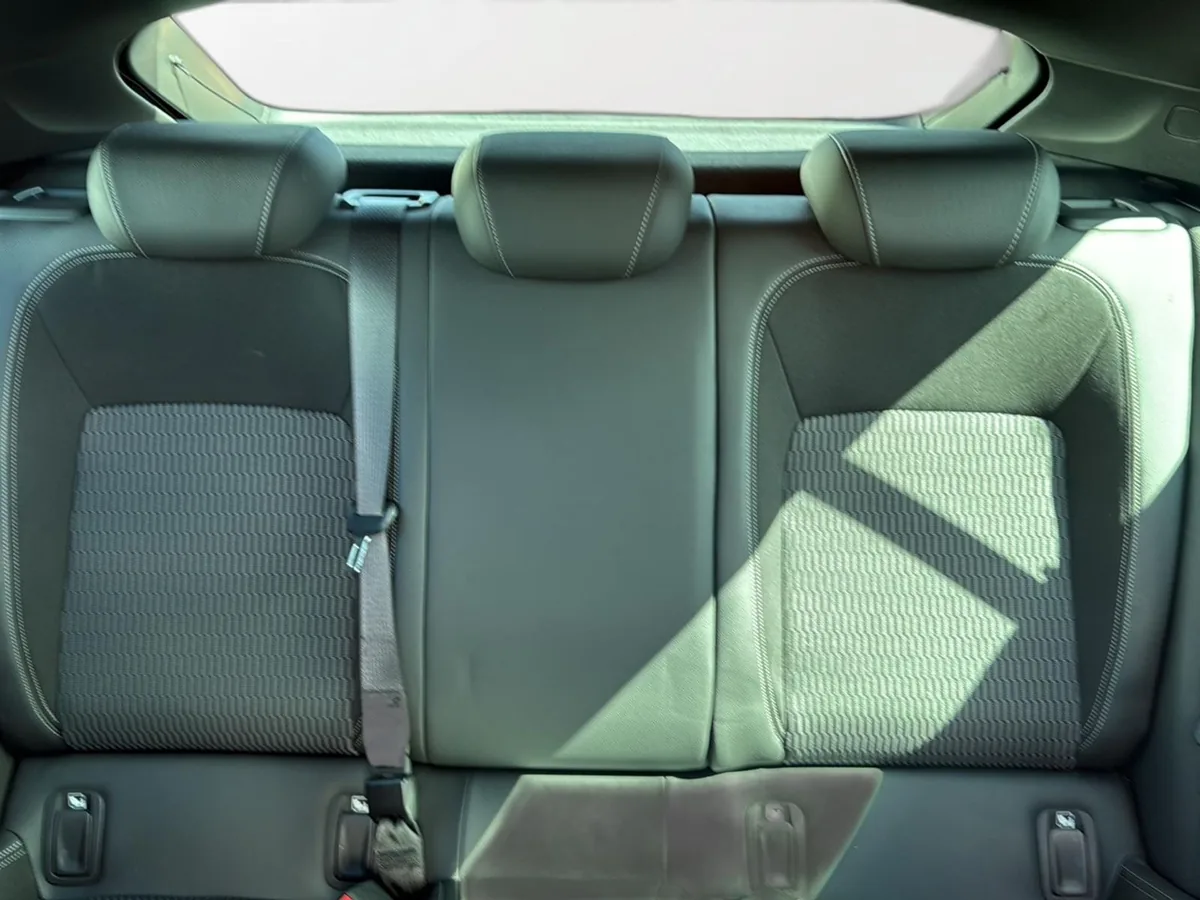 Opel Insignia – Foto 18