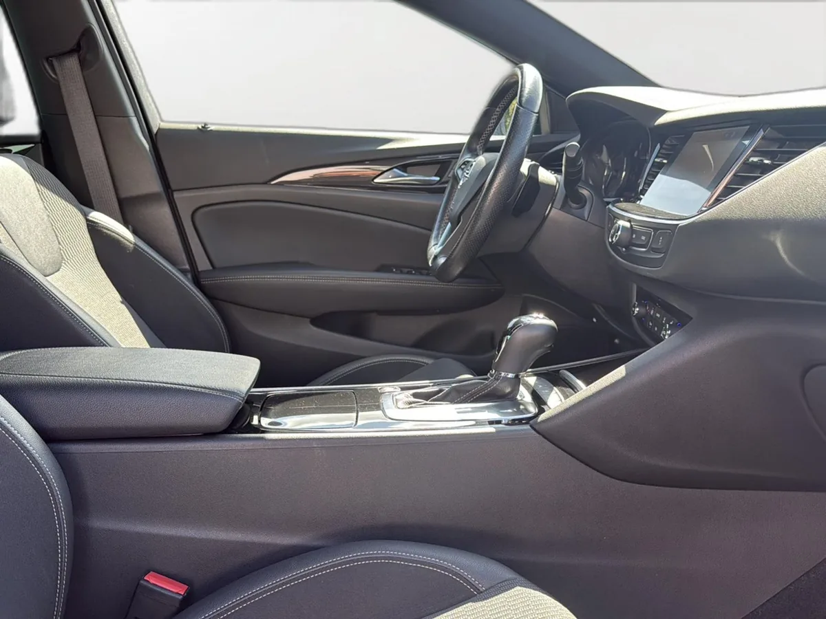 Opel Insignia – Foto 25