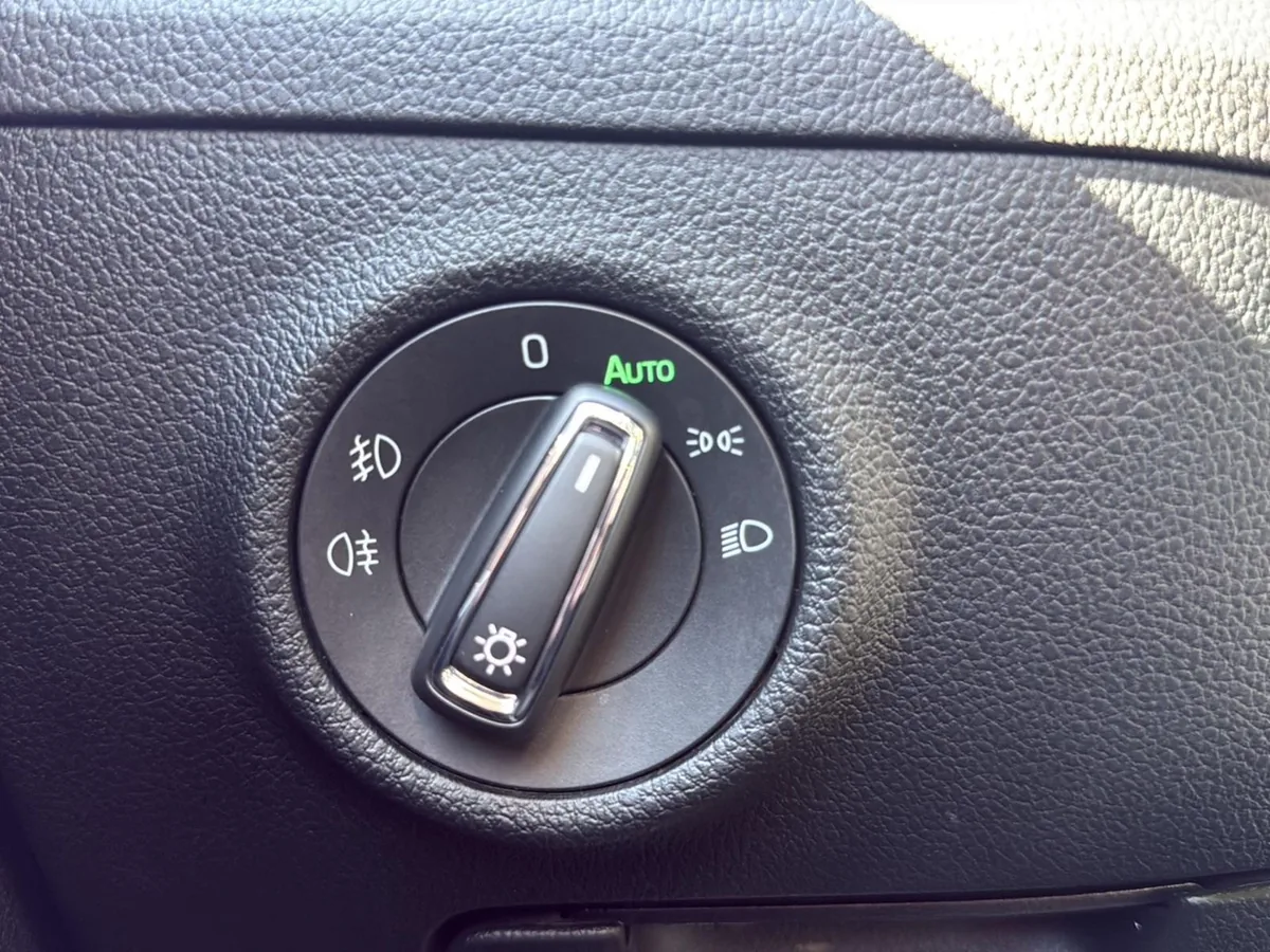 Škoda Superb – Foto 17