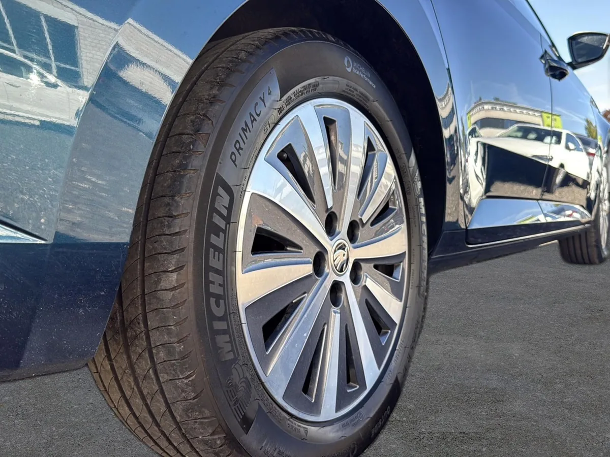 Škoda Superb – Foto 30