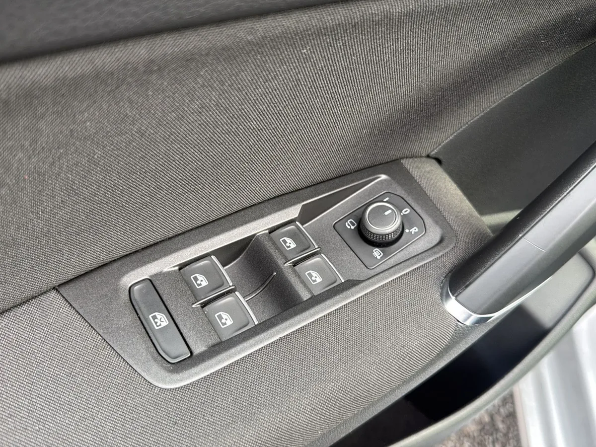 VW Touran – Foto 10