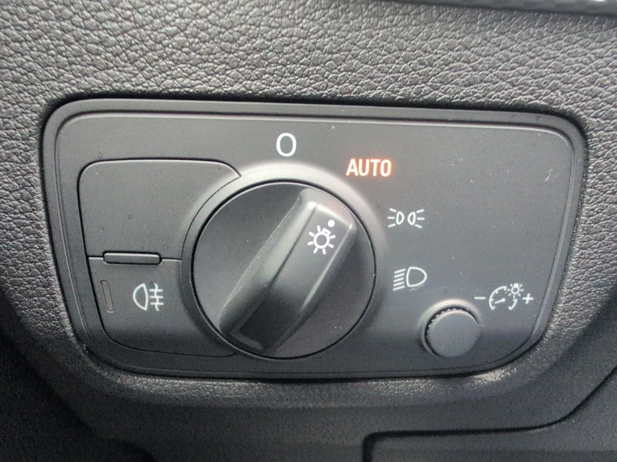 Audi Q2 – Foto 16