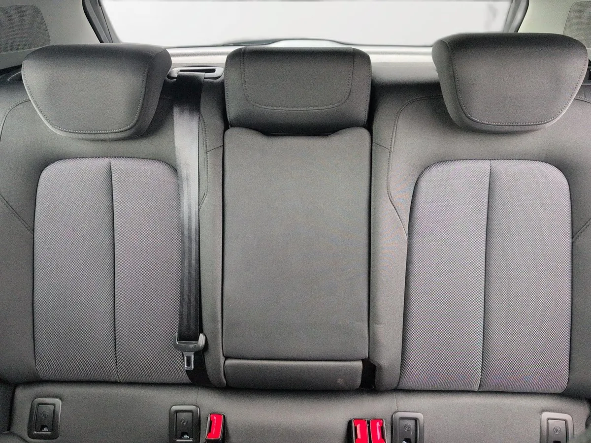 Audi Q2 – Foto 18