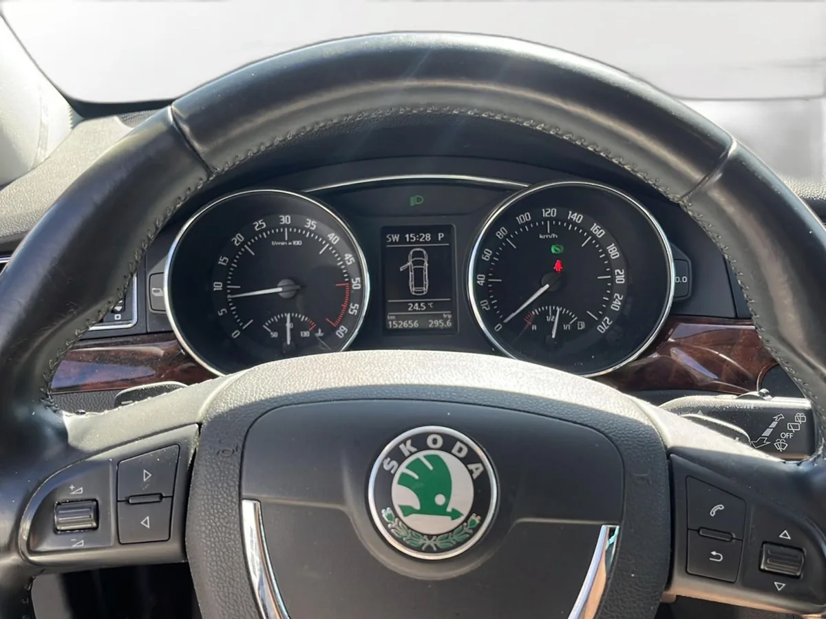 Škoda Superb – Foto 12