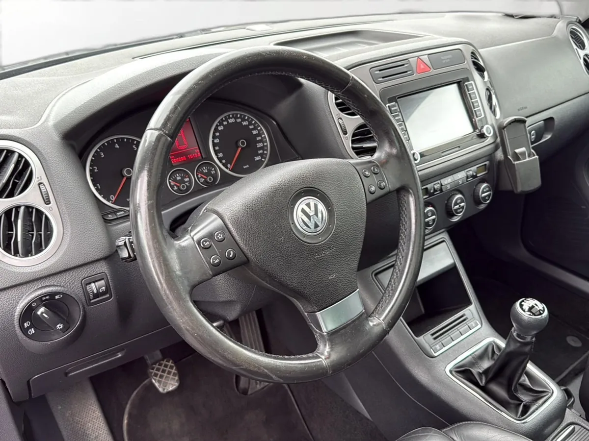 VW Tiguan – Foto 11