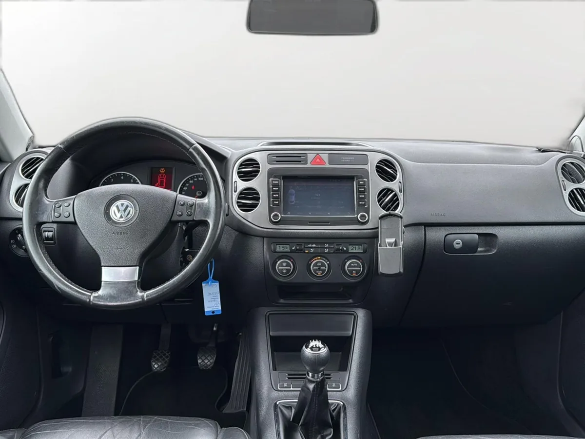 VW Tiguan – Foto 21