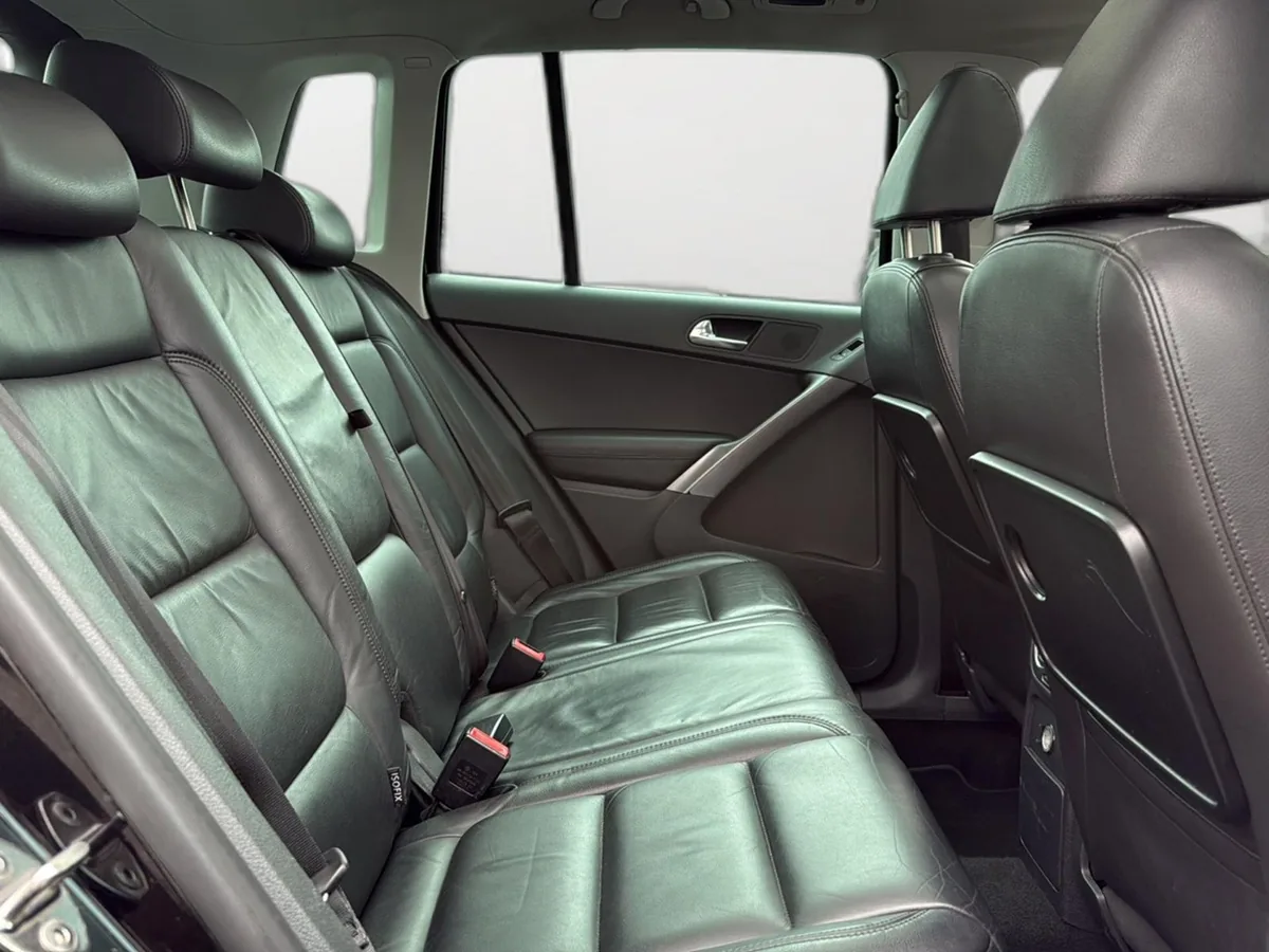 VW Tiguan – Foto 23