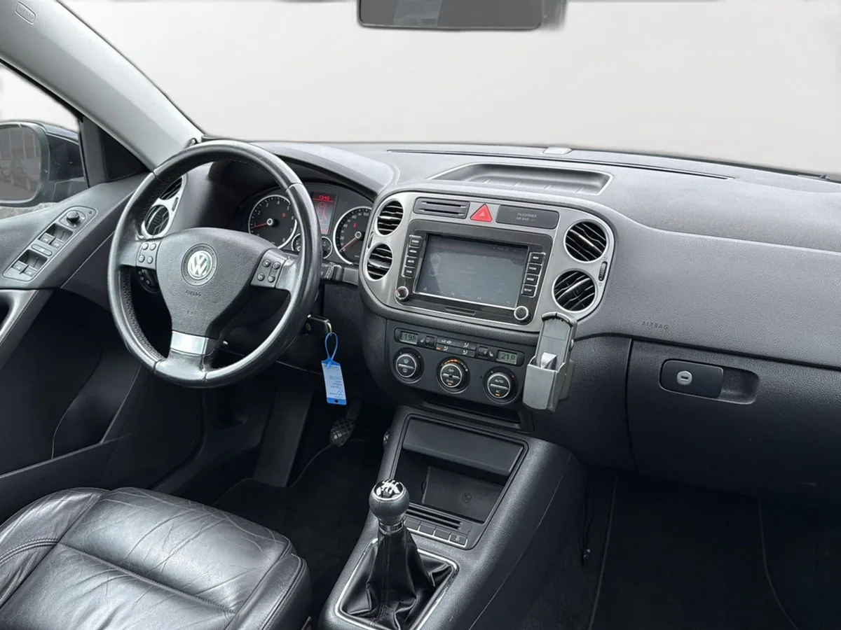 VW Tiguan – Foto 24