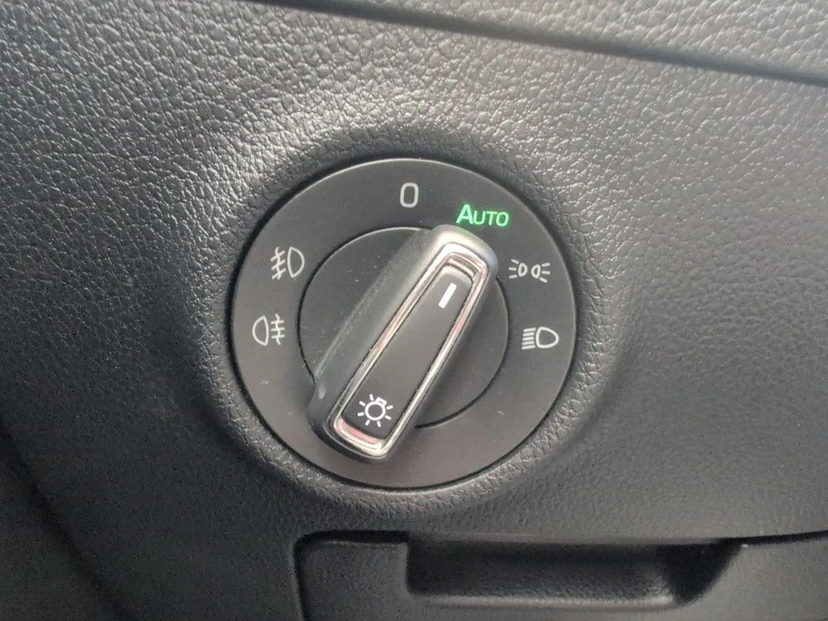 Škoda Superb – Foto 16