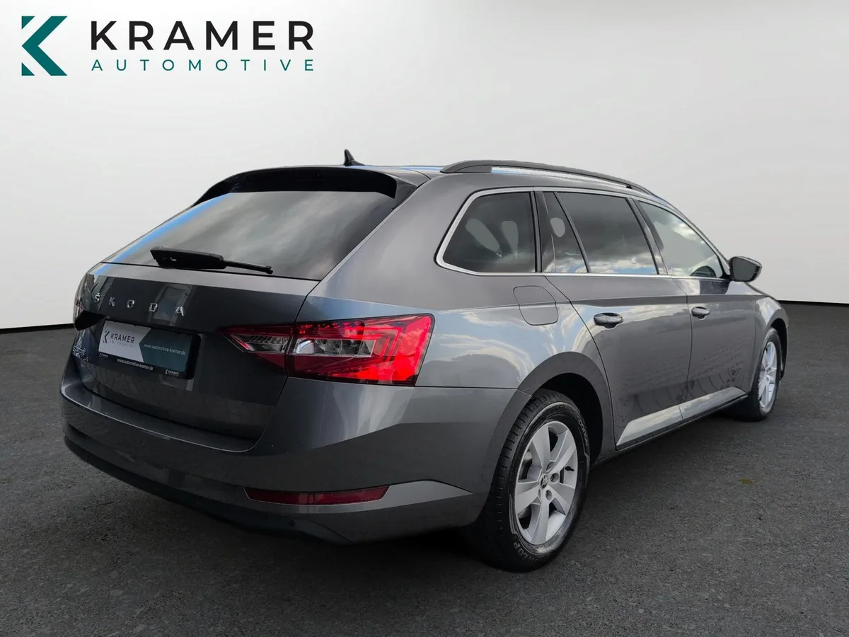 Škoda Superb – Foto 6