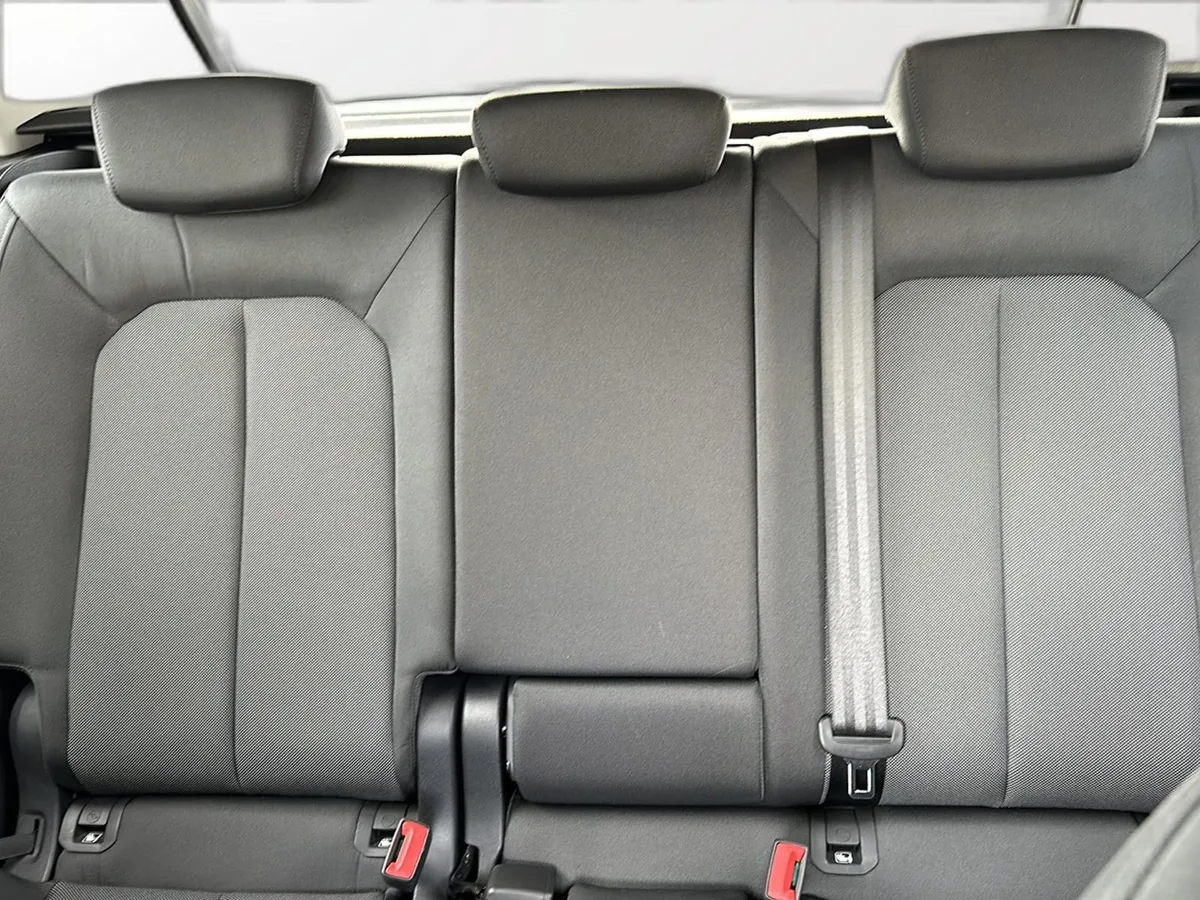 Audi Q3 – Foto 18
