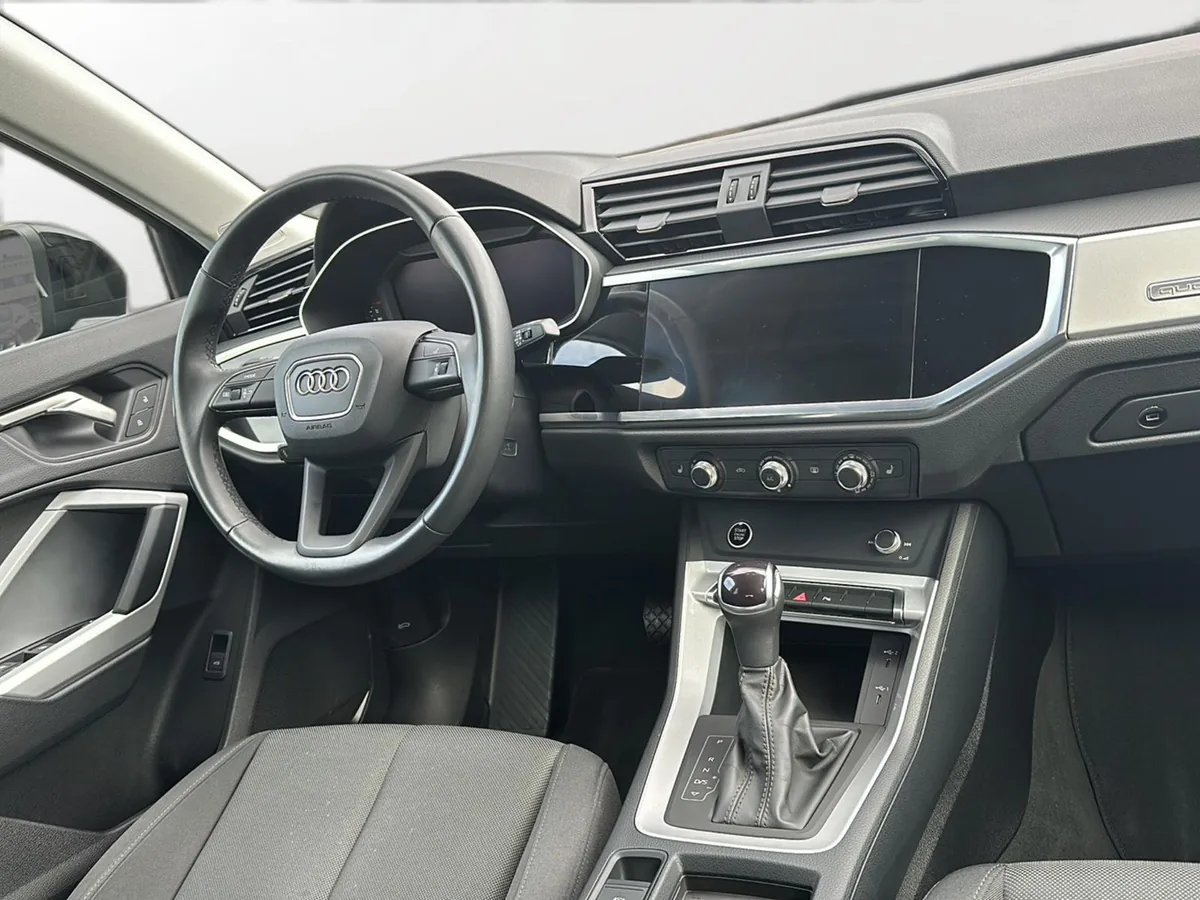 Audi Q3 – Foto 24
