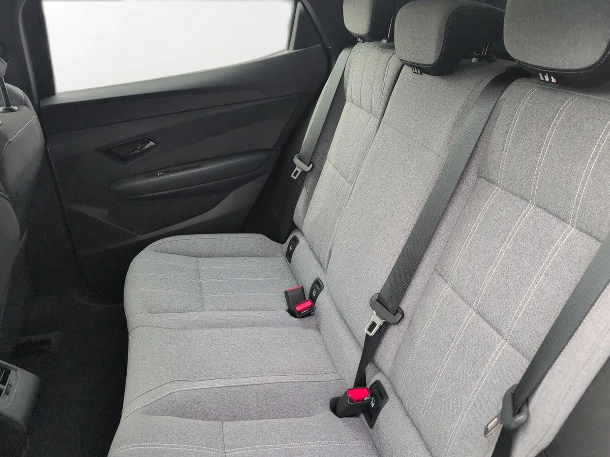 Renault Megane E-TECH – Foto 19