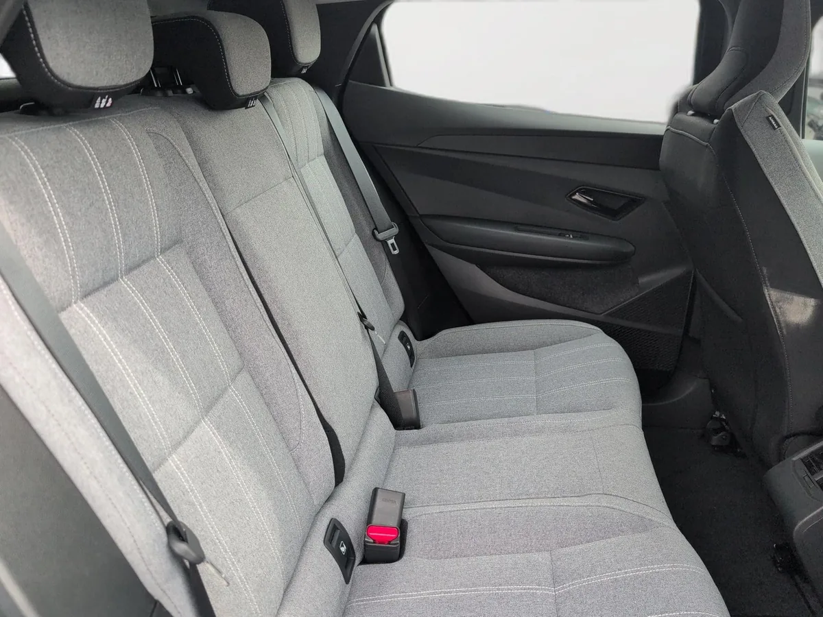 Renault Megane E-TECH – Foto 23
