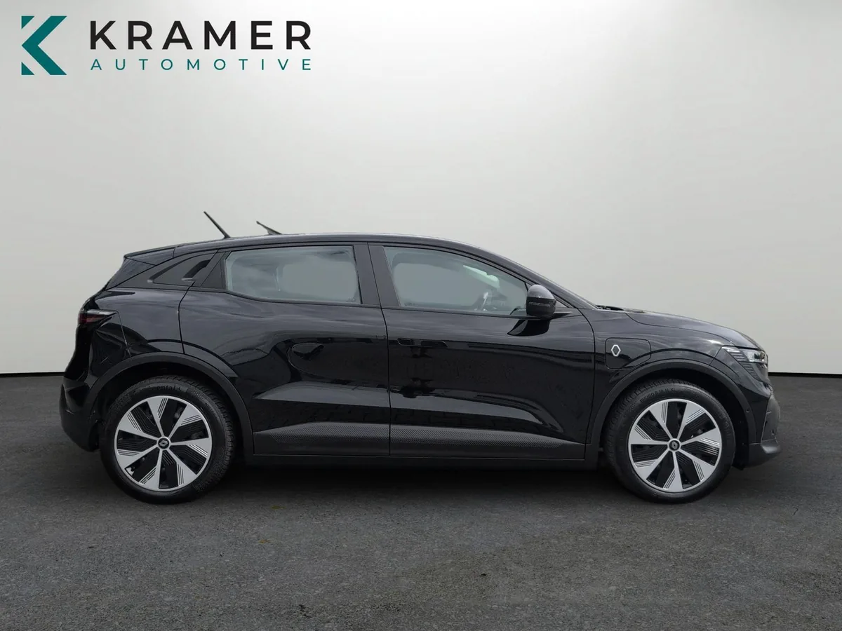 Renault Megane E-TECH – Foto 7