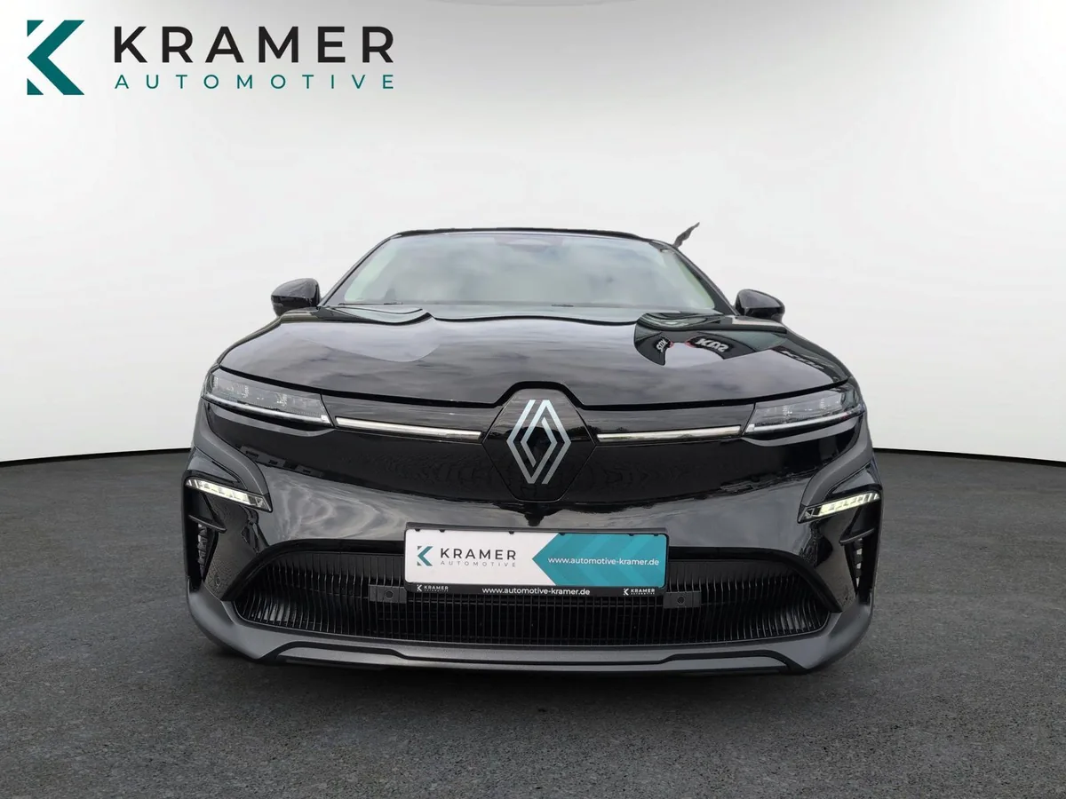 Renault Megane E-TECH – Foto 9