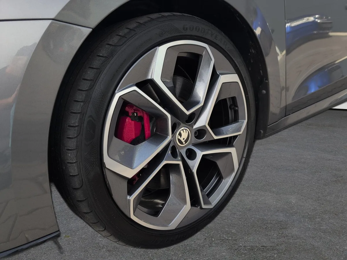 Škoda Octavia – Foto 30