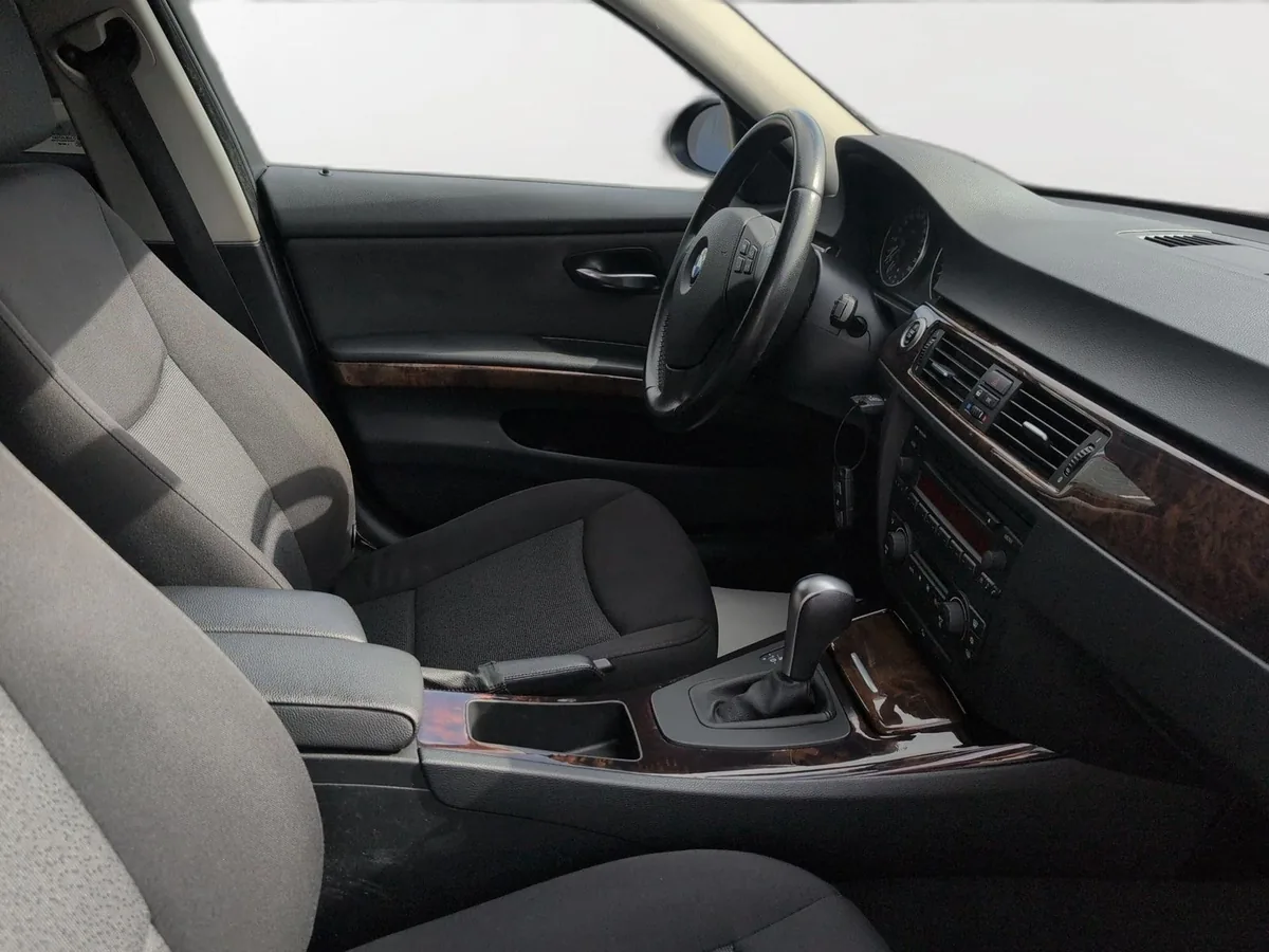 BMW 330 – Foto 29
