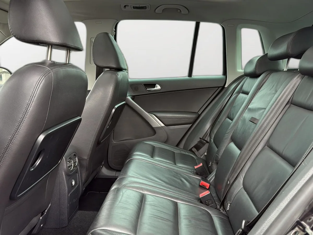 VW Tiguan – Foto 19