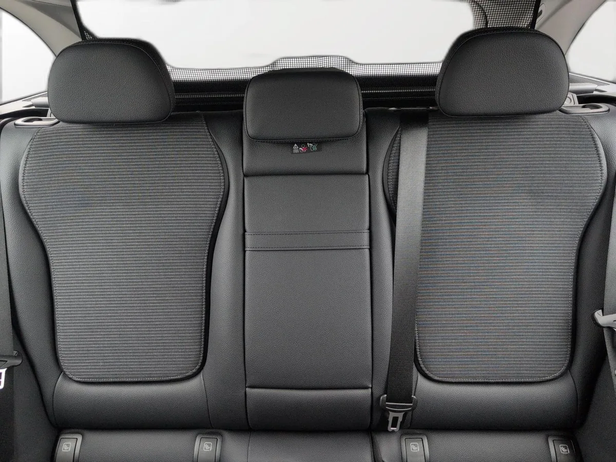 Mercedes-Benz C 200 – Foto 17