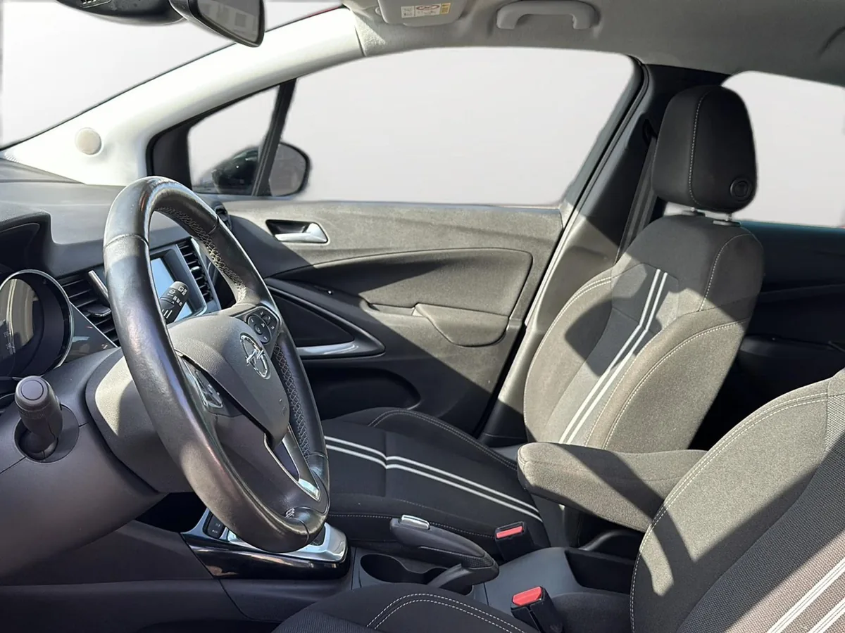 Opel Crossland X – Foto 12