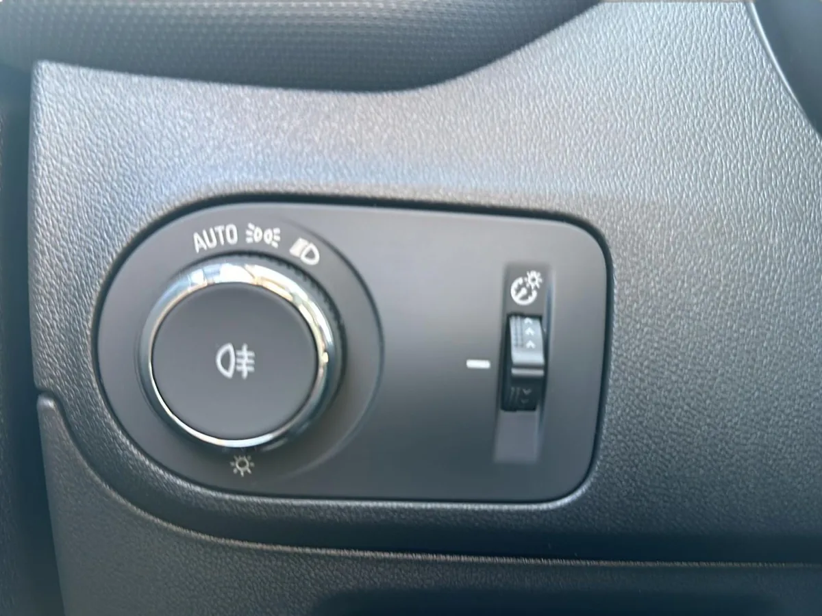 Opel Crossland X – Foto 16