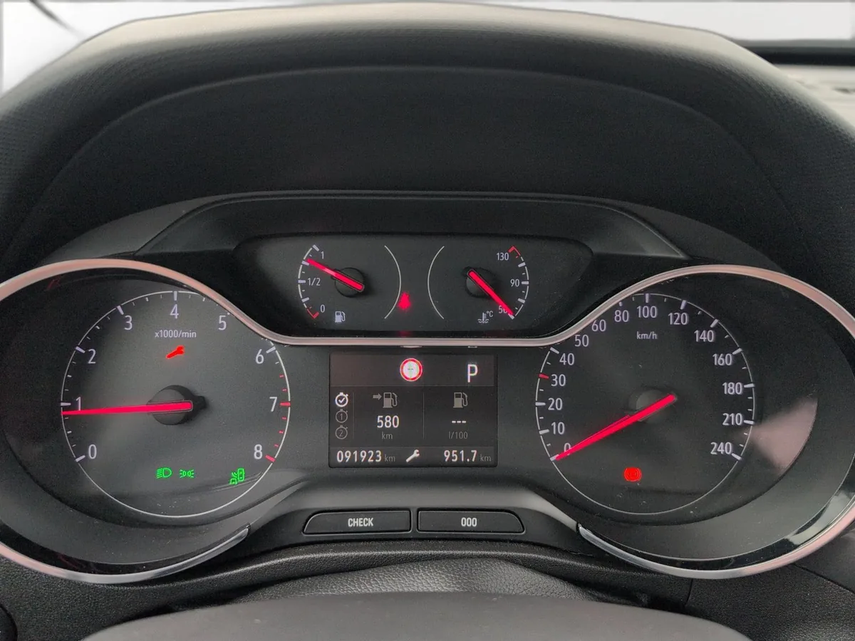 Opel Crossland X – Foto 14