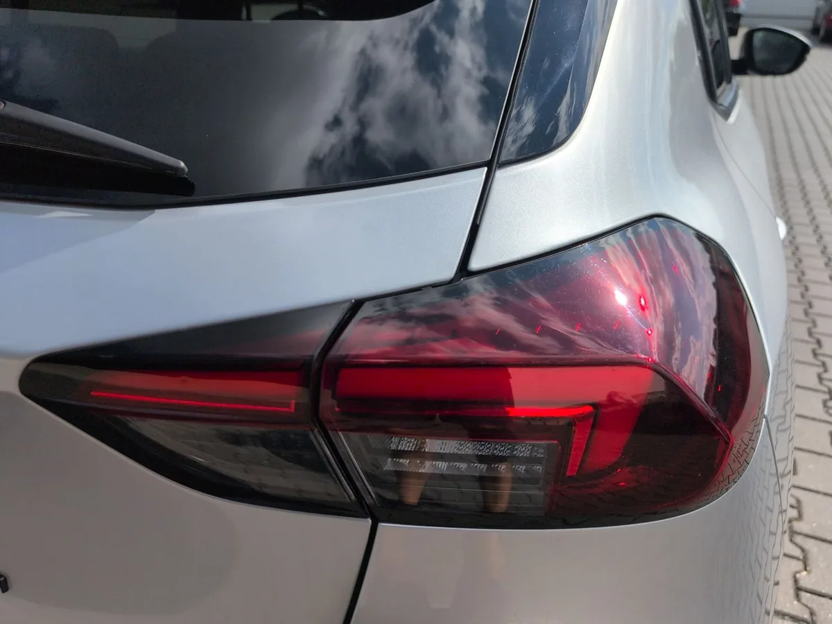 Opel Corsa – Foto 27