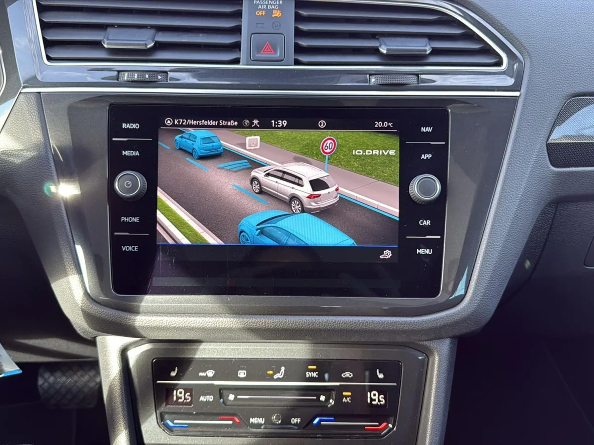 VW Tiguan – Foto 15
