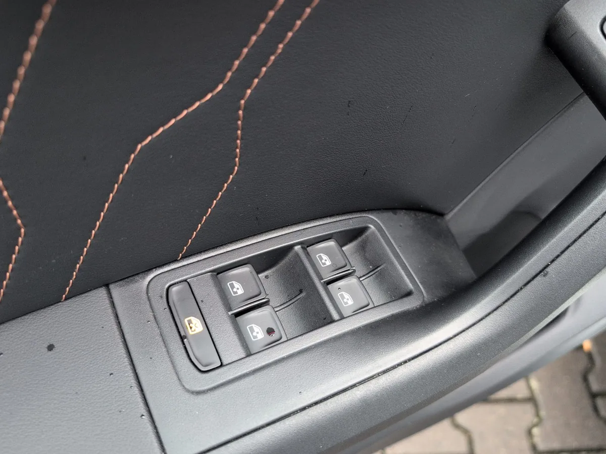 Cupra Ateca – Foto 10