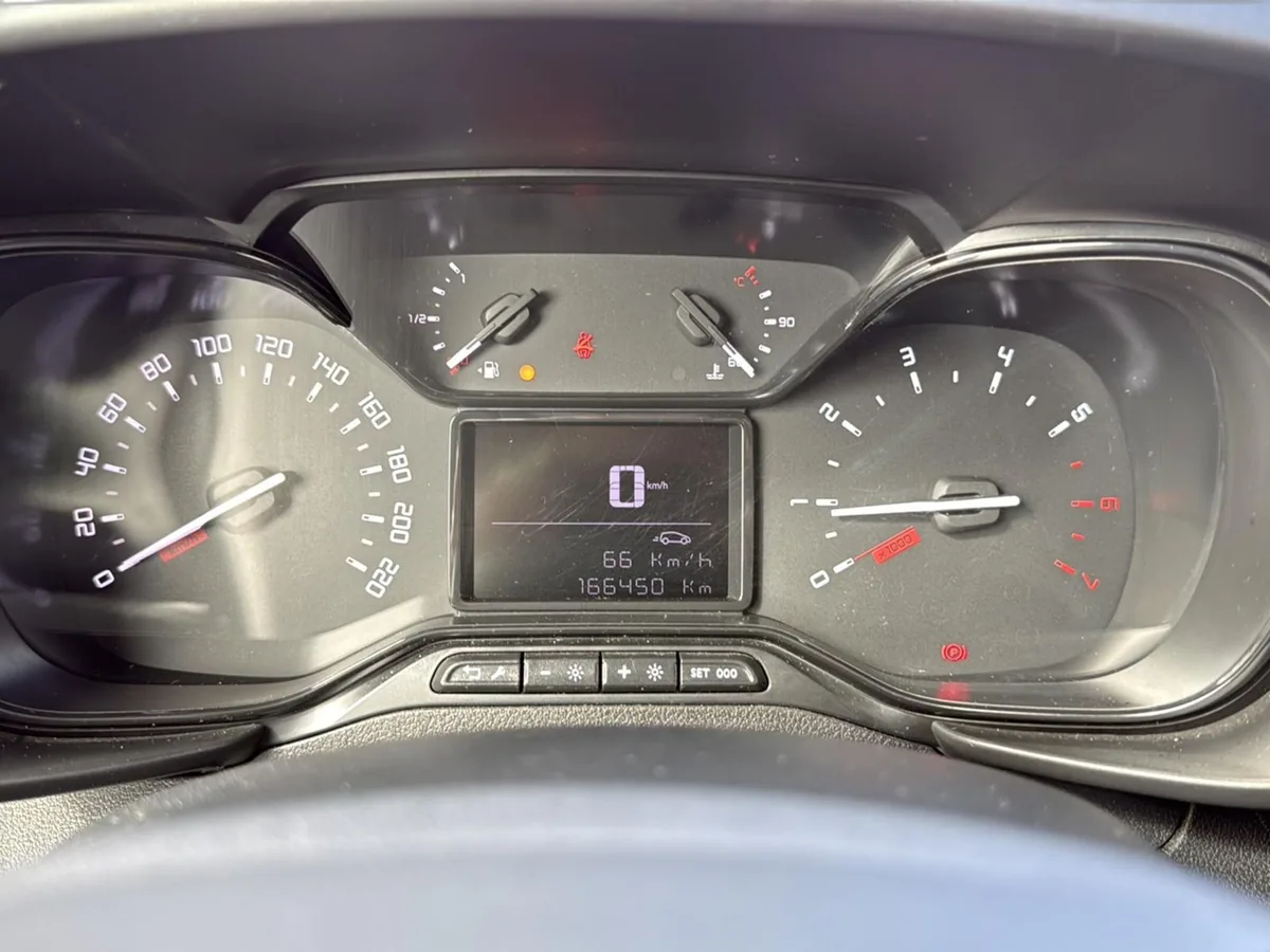 Citroën Berlingo – Foto 14