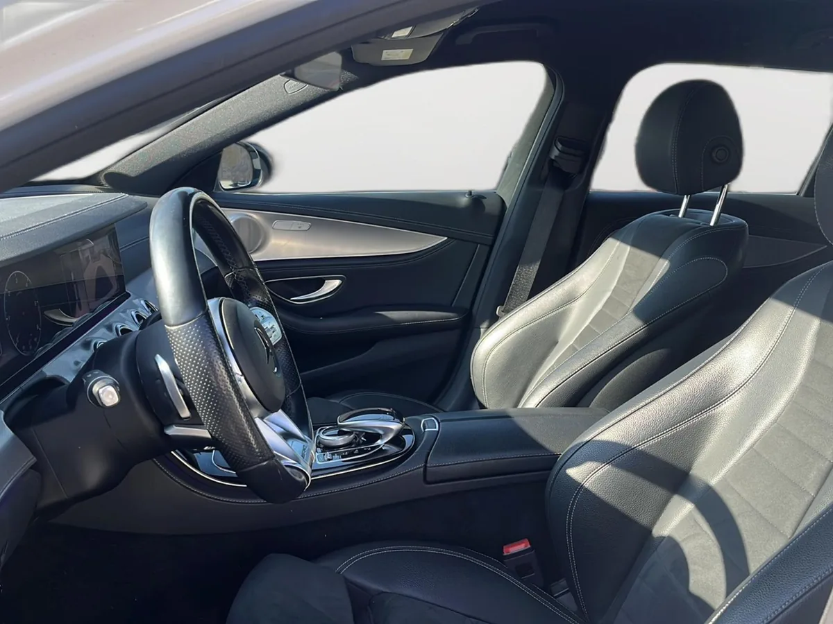 Mercedes-Benz E 300 – Foto 12