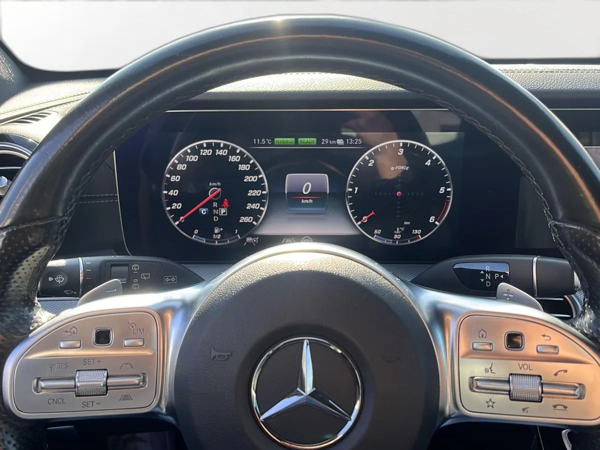 Mercedes-Benz E 300 – Foto 13