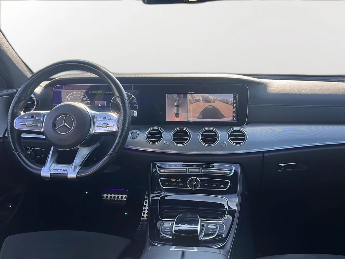 Mercedes-Benz E 300 – Foto 21