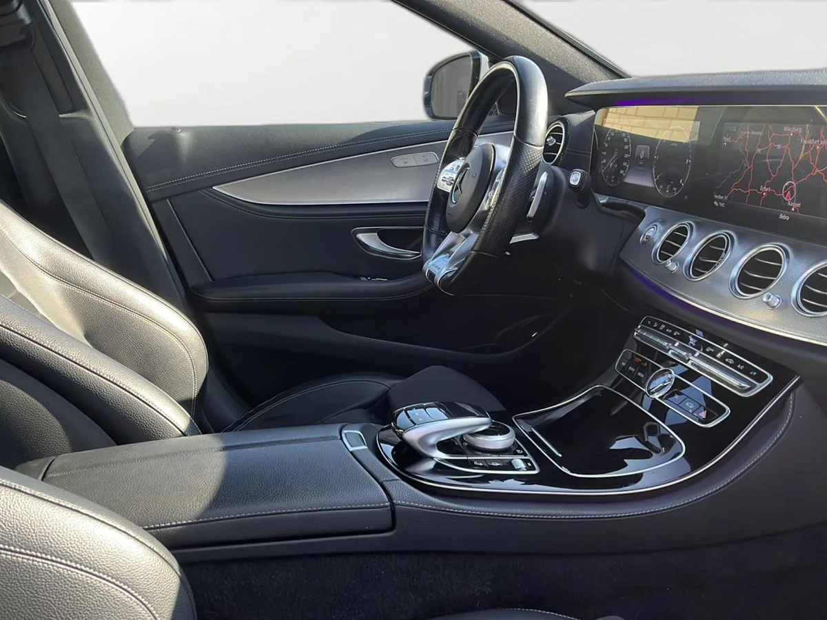 Mercedes-Benz E 300 – Foto 24