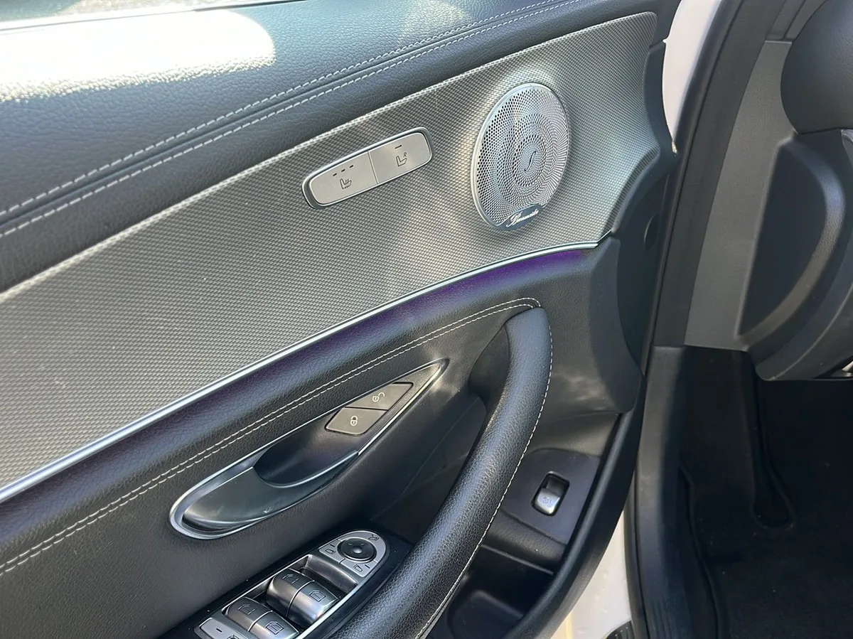 Mercedes-Benz E 300 – Foto 10