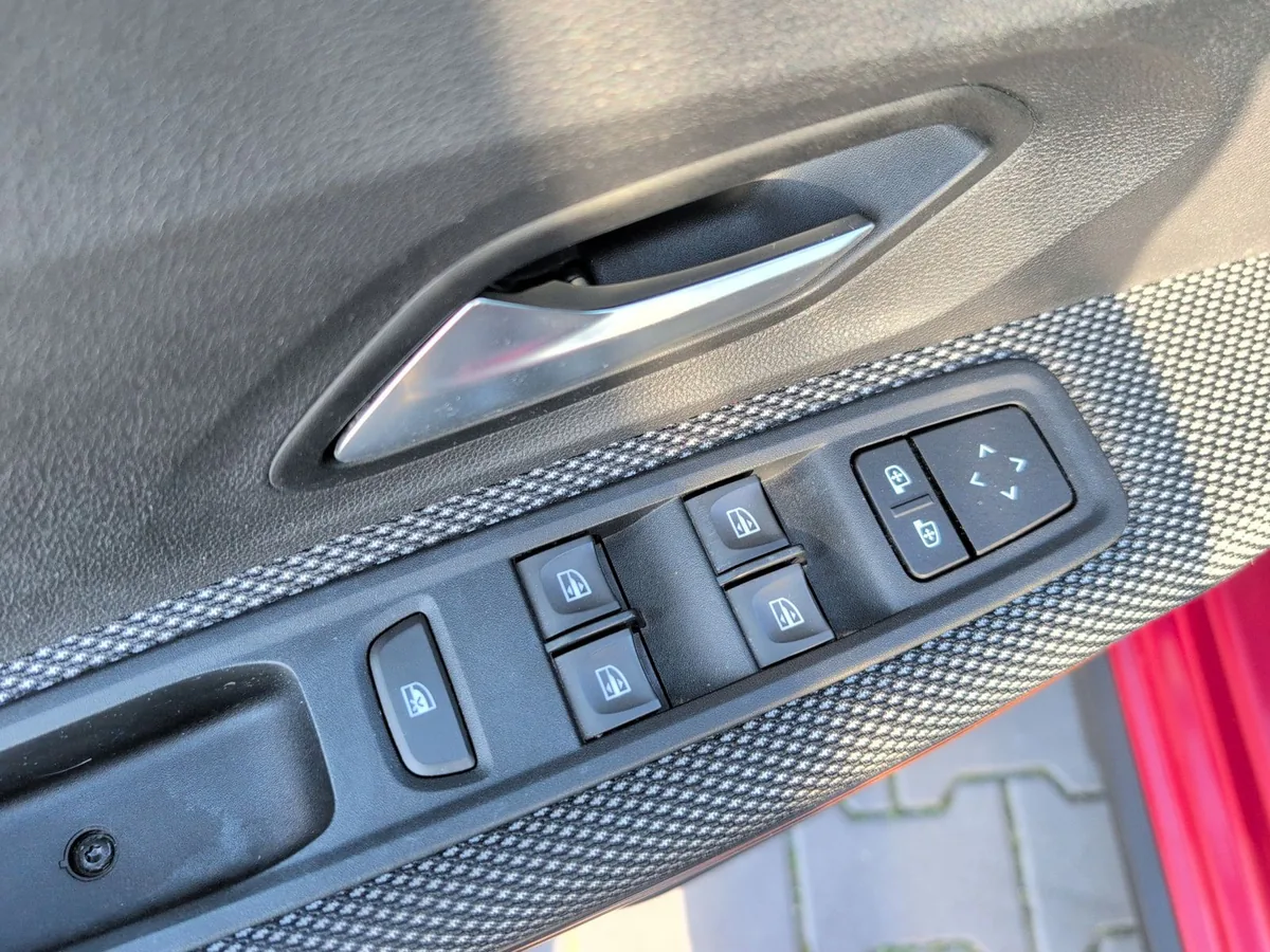 Dacia Sandero – Foto 10