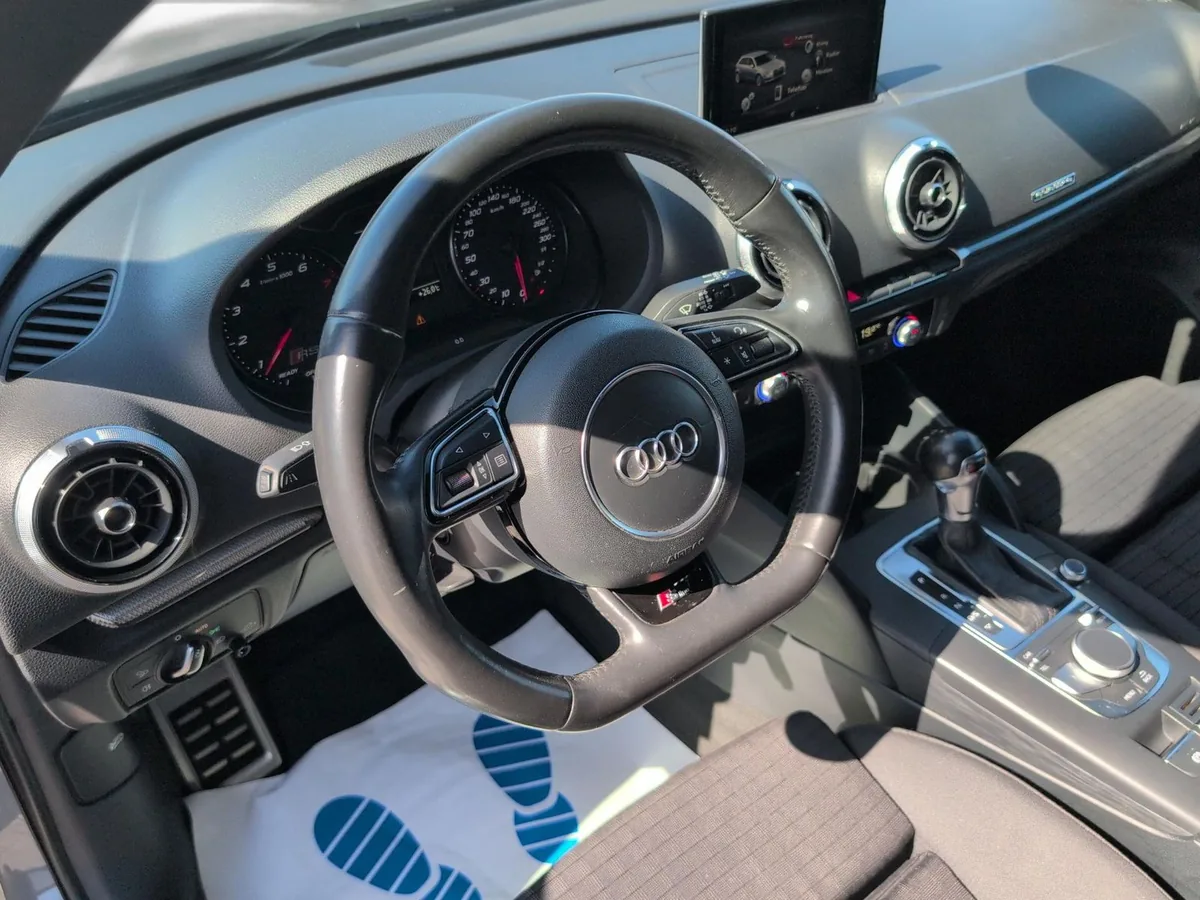 Audi RS3 – Foto 11