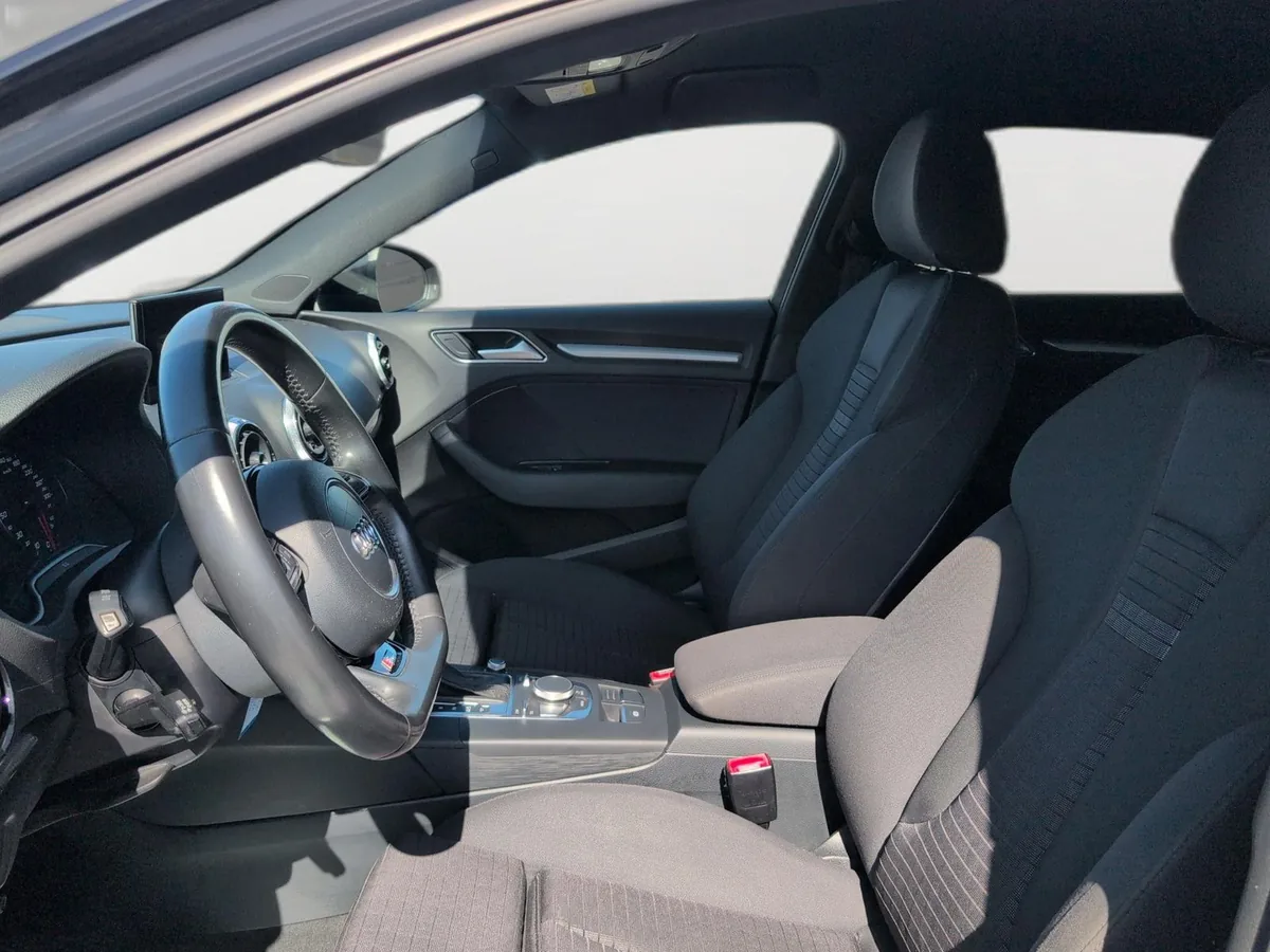Audi RS3 – Foto 12