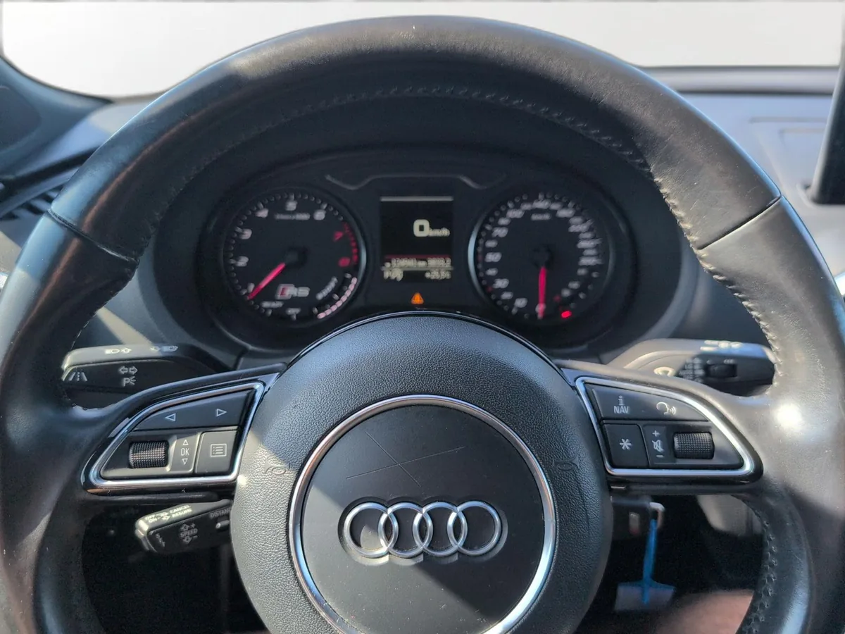 Audi RS3 – Foto 13