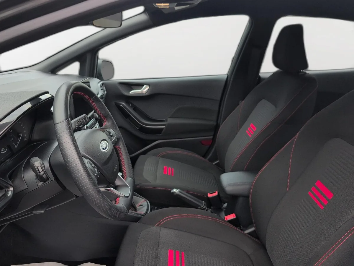Ford Fiesta – Foto 12