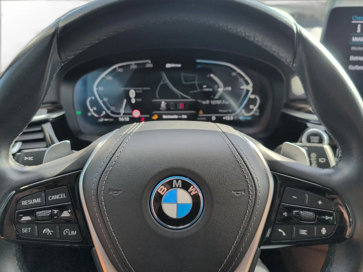 BMW 530 – Foto 12