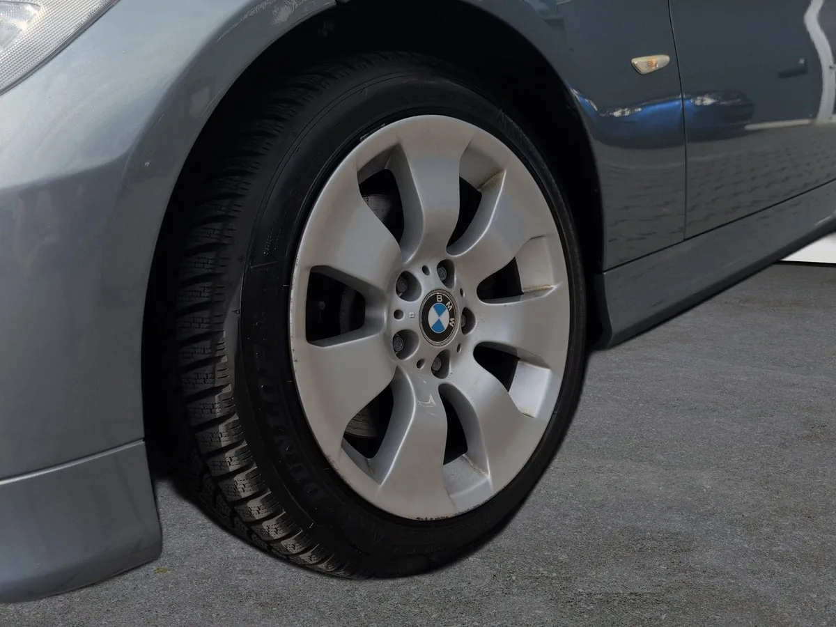 BMW 330 – Foto 28